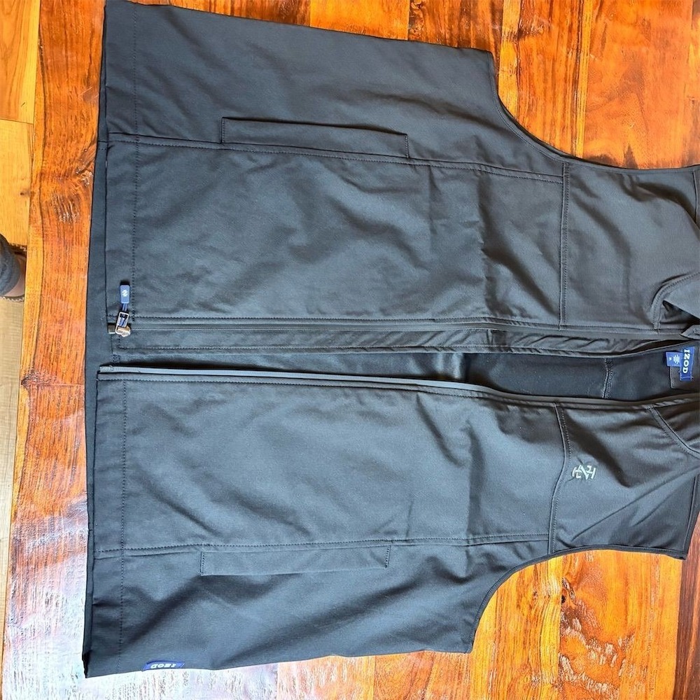 IZOD Mens Softshell Vest Black Full-Zip Size XL Casual Outdoor Hiking Gear